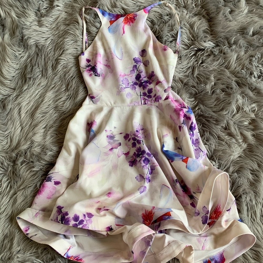 Flower print backless dress